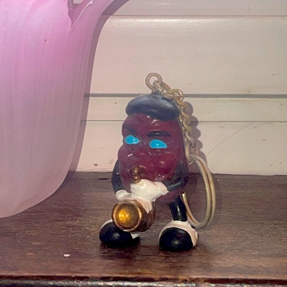 1988 California Raisins Vintage Keychain